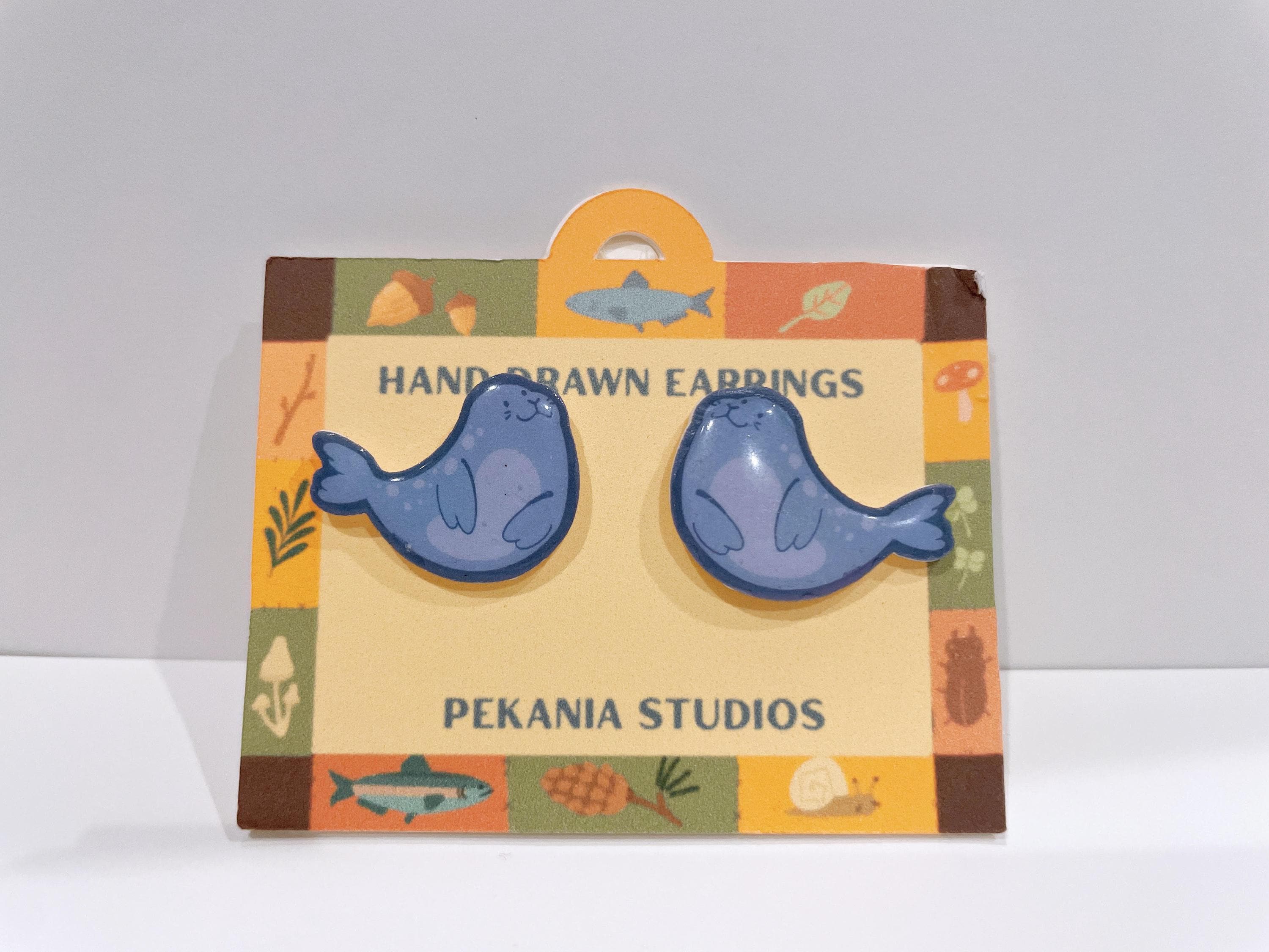 Resin Weddell seal stud earrings